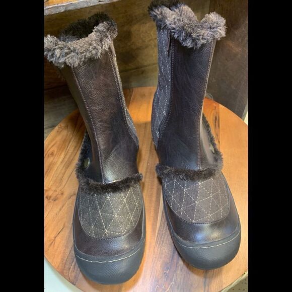 JBU ladies boots.  Inv 5313 - Picture 1 of 6